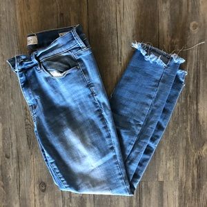 PacSun Crop Fray Raw Hem Jeans